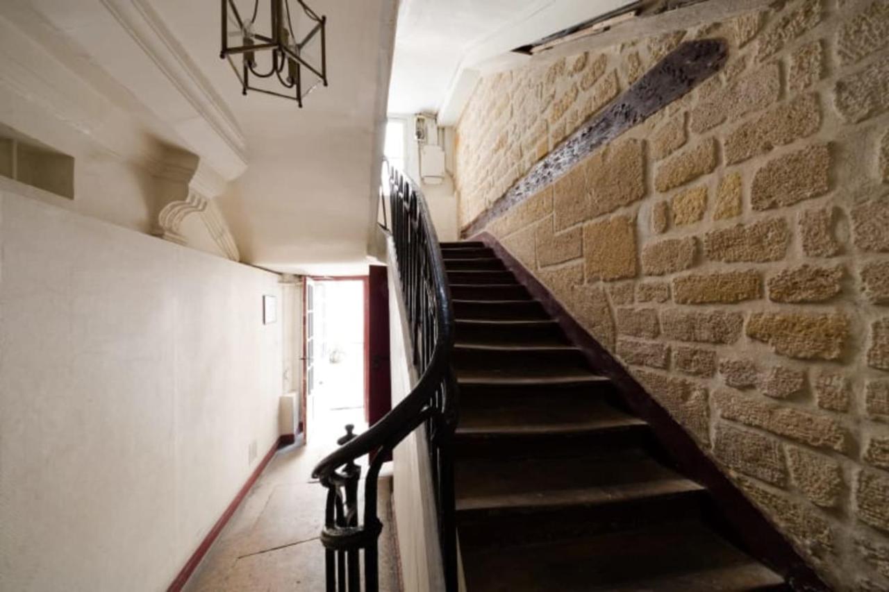 Guestready - Beautiful Apartment Notre-Dame De Paris Париж Екстериор снимка